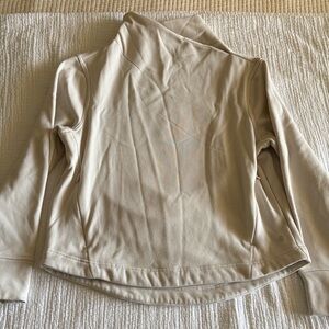 Apana Women's Cream Sweatshirt M